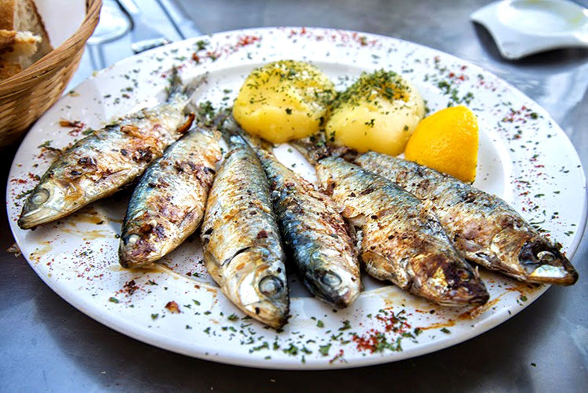 Fresh Sardines (Roasted with Garlic, Lemon and Breadcrumbs)